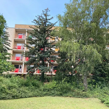 Hotel Manuela Ifjusagi Szallashely