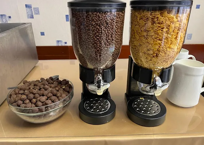 Manuela Ifjúsági Szálloda *